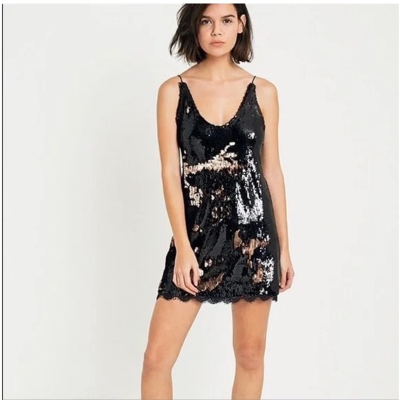 NWT FREE PEOPLE Seeing Double sequin mini dress L - Picture 1 of 6